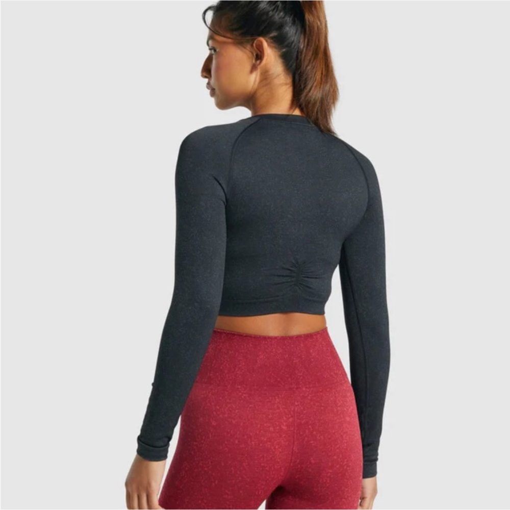 Adapt Fleck Seamless Long Sleeve Crop Top Crew Neck Activewear Tops Black Medium - Picture 8 of 9